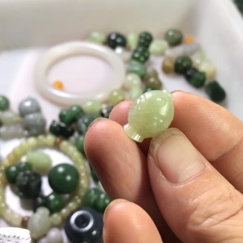 未镶嵌和田玉手机链