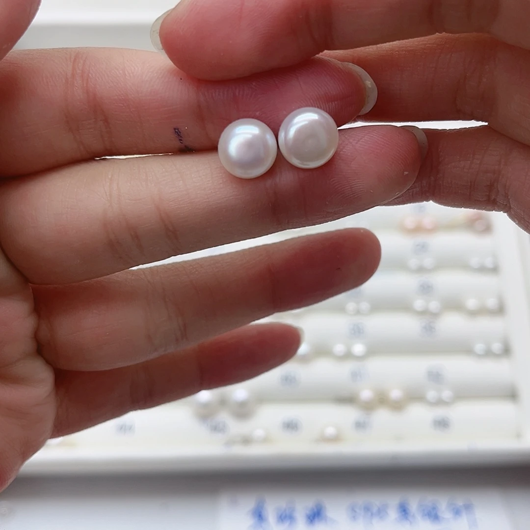 淡水珍珠耳饰银S925镶嵌旺****饼