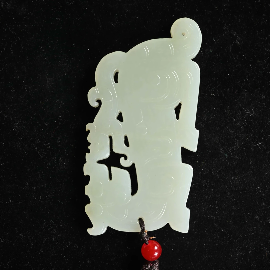 清代片雕回首玉龙/YJK.089764/集萃斋
