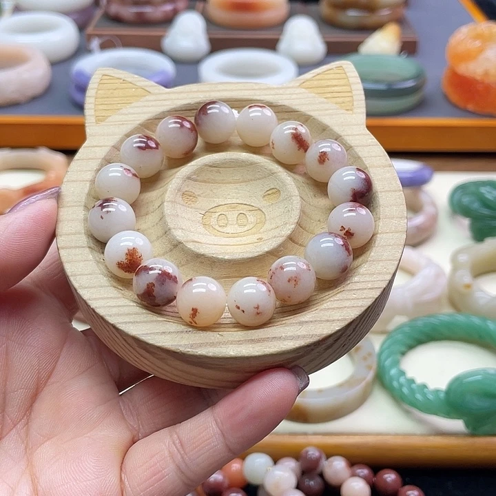 未镶嵌手镯石英质玉