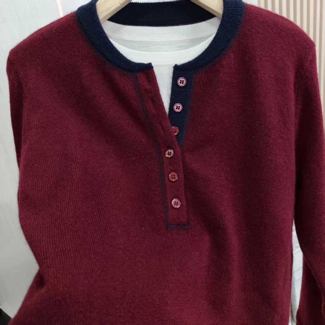 秋冬新款圆领纯山羊绒女纽扣装饰宽松百搭显瘦上衣