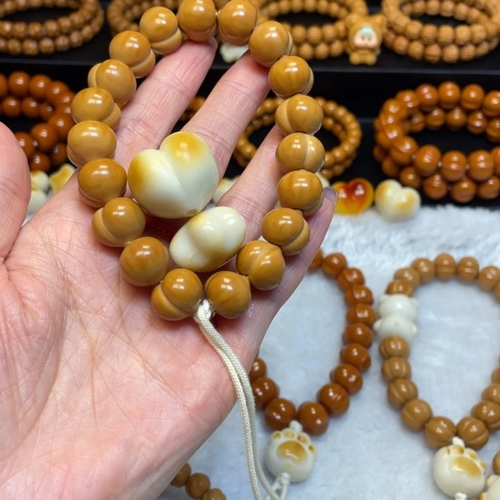 M***宝手串/手链核桃大屁桃