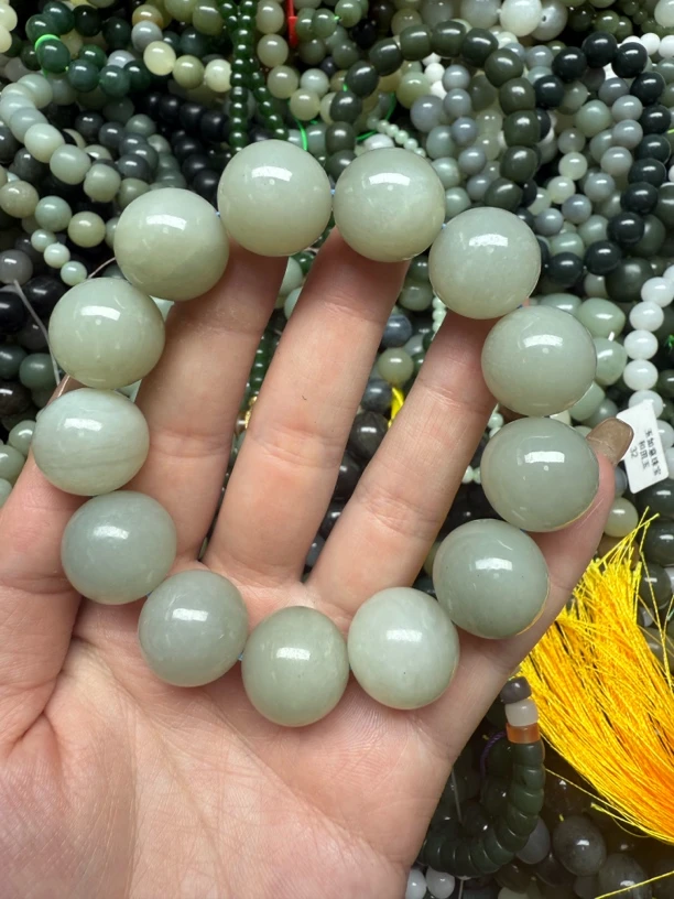 和田玉未镶嵌时尚