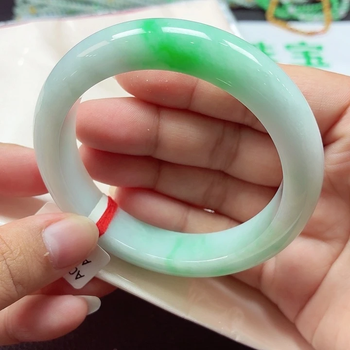 翡翠未镶嵌手镯天然缅甸A货翡翠