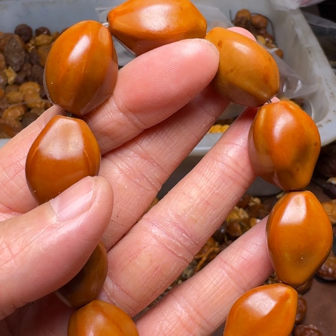 手串橄榄核你的电话