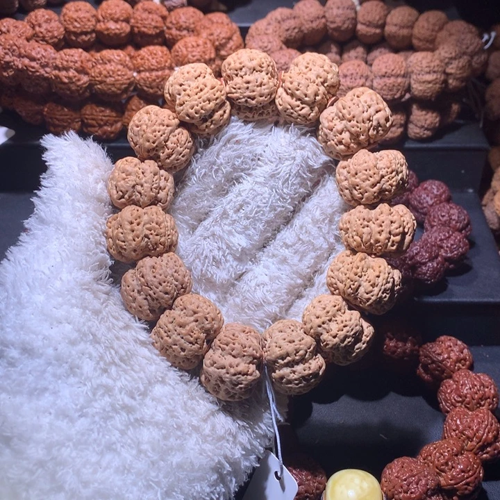 金刚菩提吊坠27尺雪花扇面六瓣