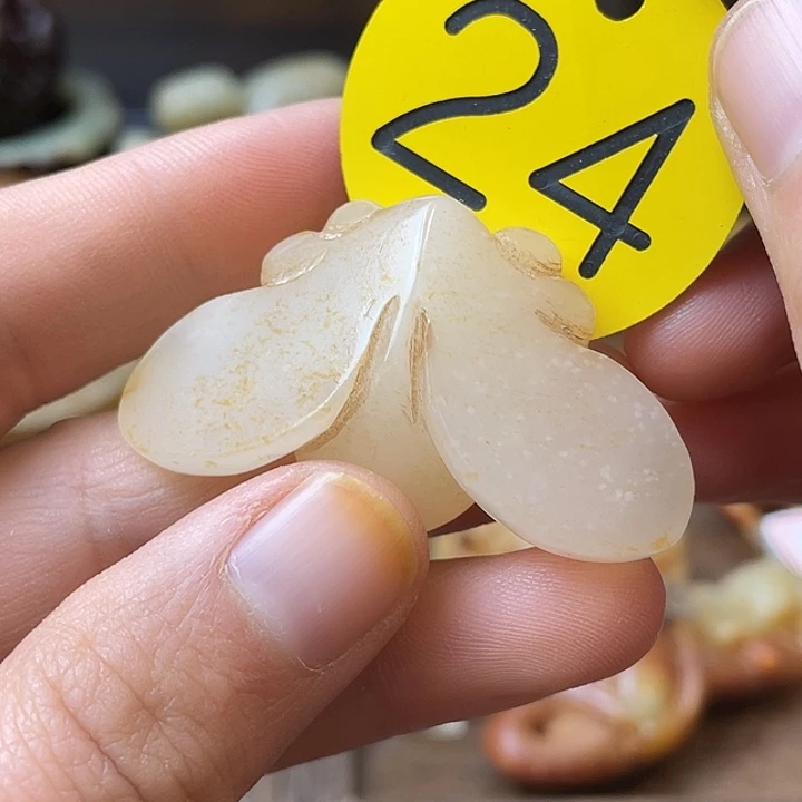 和田玉（糖玉）未镶嵌颈饰