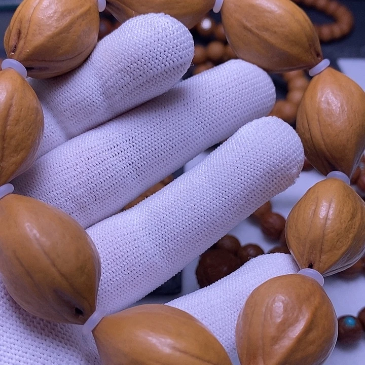 橄榄核吊坠福利多多多多福多多多