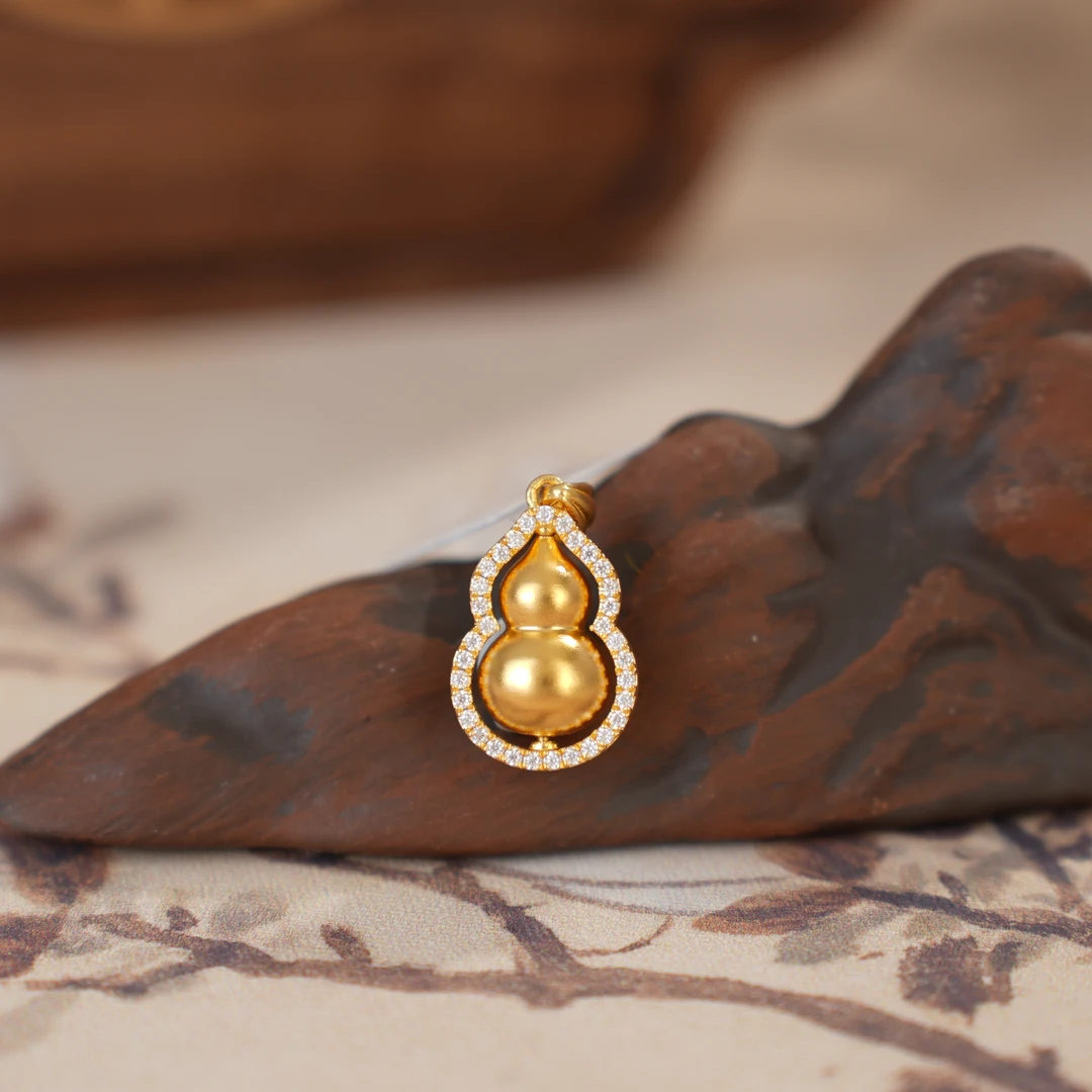 福禄葫芦莫桑点钻足金吊坠10.81g