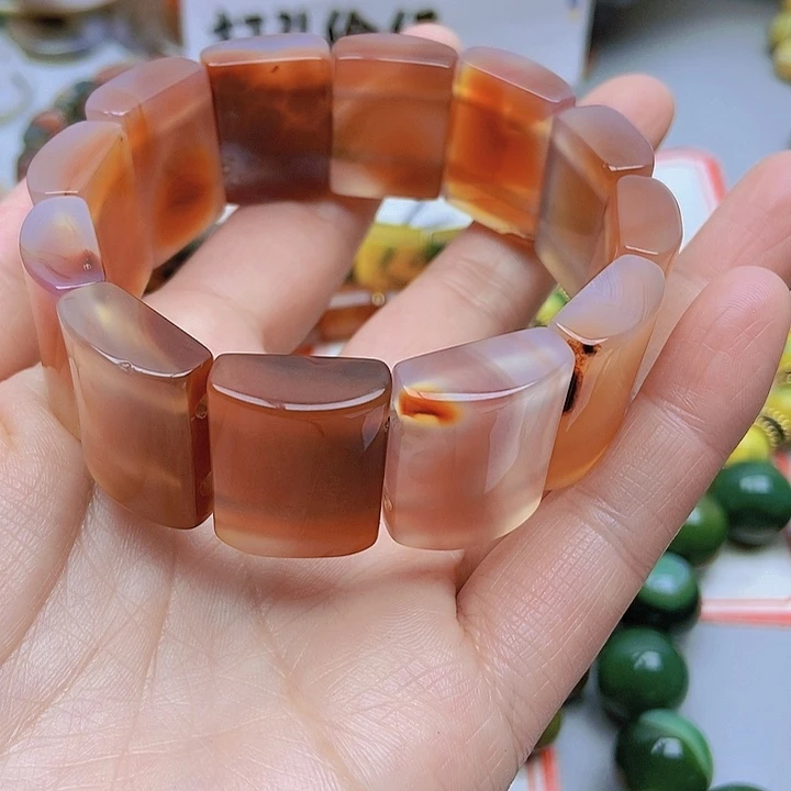 【闪购商品】玛瑙/玉髓未镶嵌珠宝半成品开***天