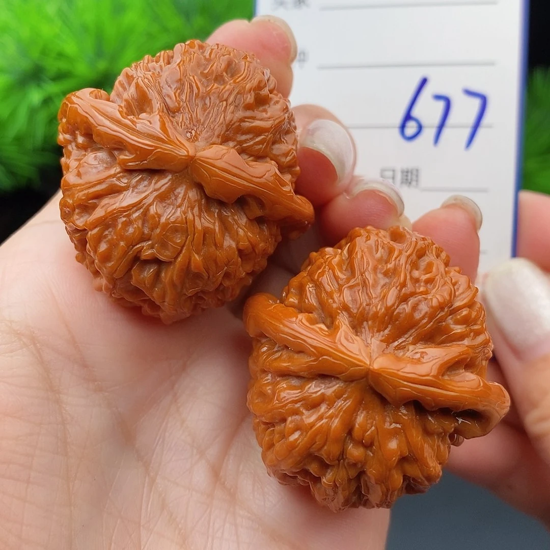 文玩核桃把件39三角白677