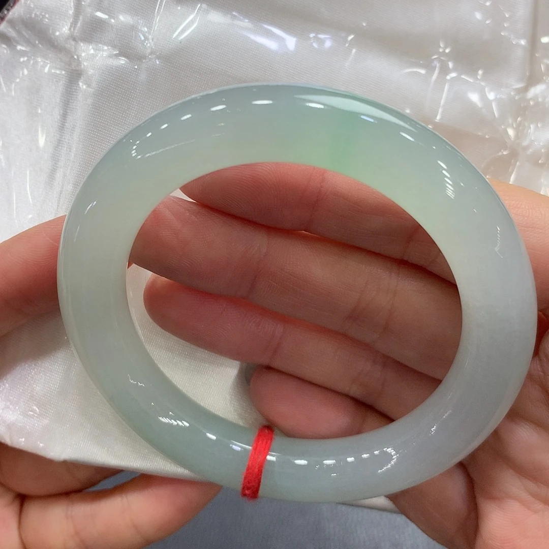 翡翠未镶嵌手镯57圆条