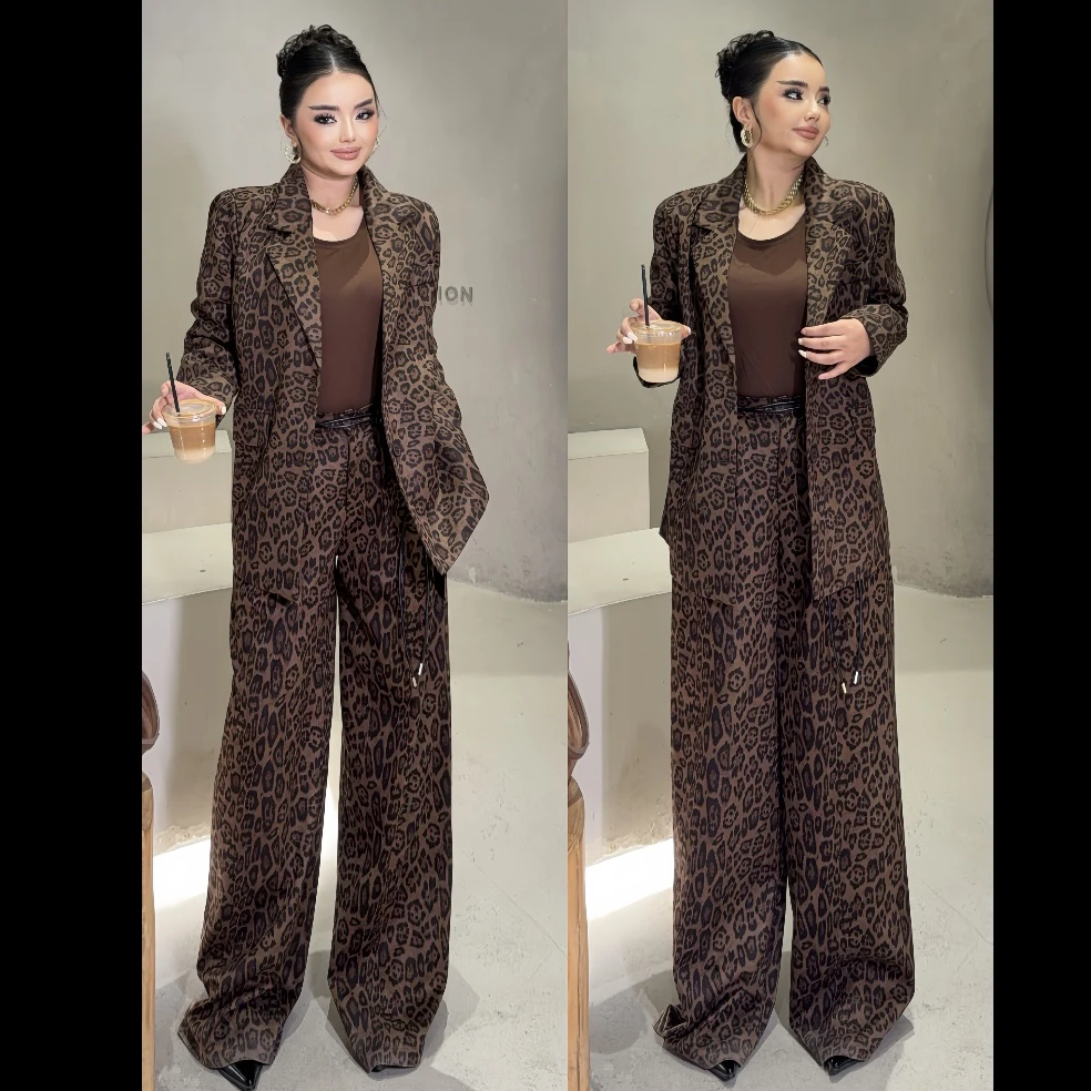 Rayhon新款两件套女士秋季新款欧式豹纹运动夹克时尚休闲套装