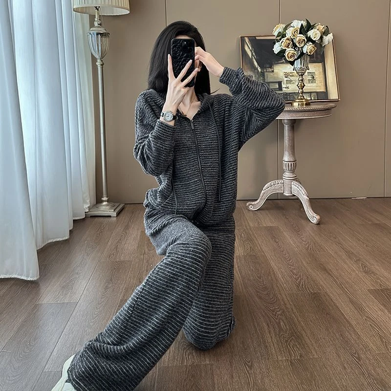 完美隐藏小肚腩！条纹连帽卫衣阔腿裤设计套装女，洋气减龄显瘦潮流