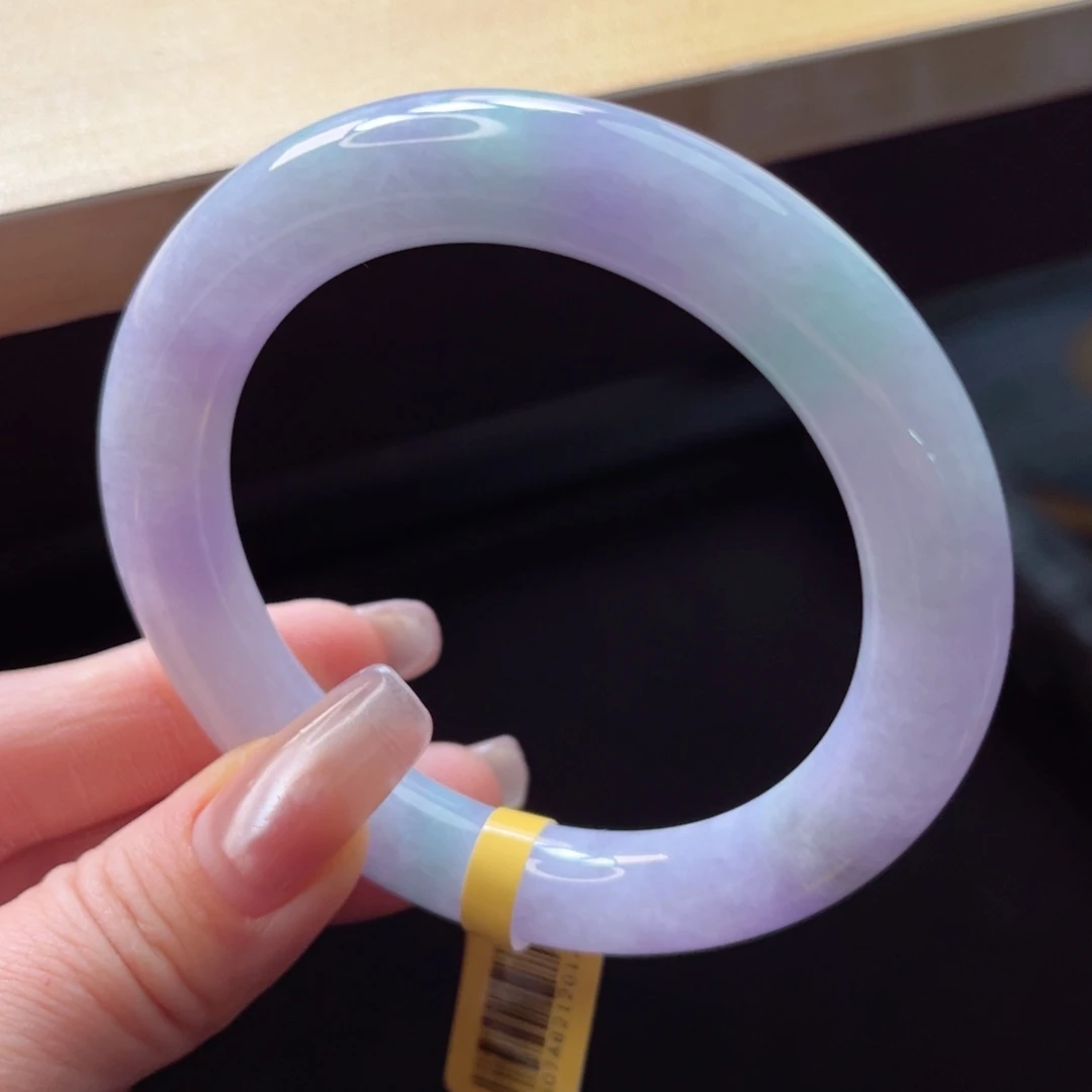 翡翠手镯未镶嵌手镯