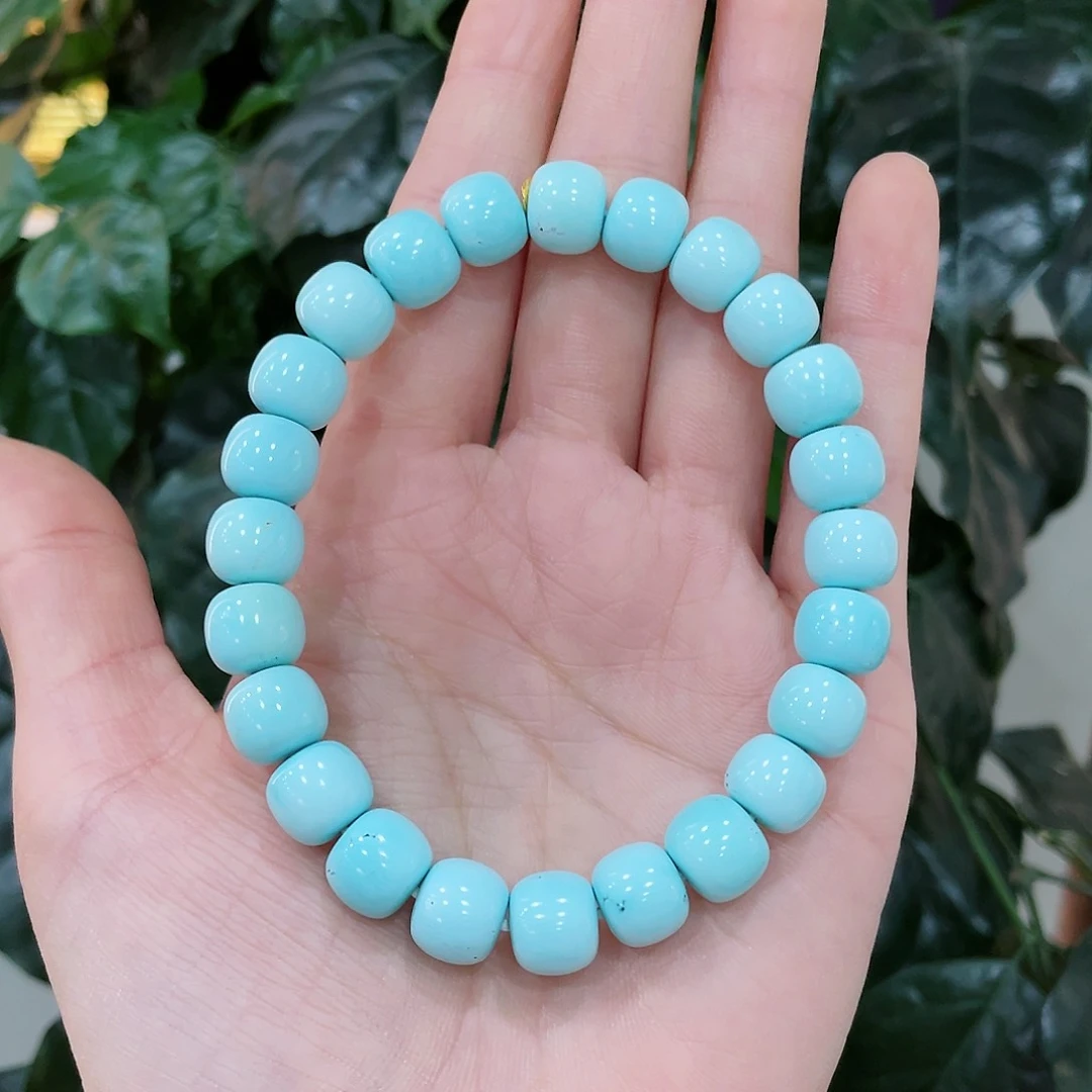 绿松石颈饰未镶嵌