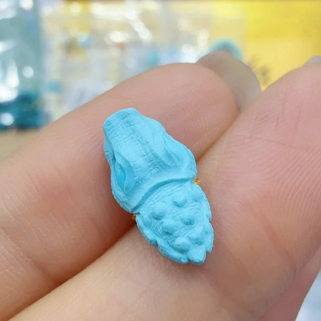 海***空绿松石未镶嵌珠宝奇石