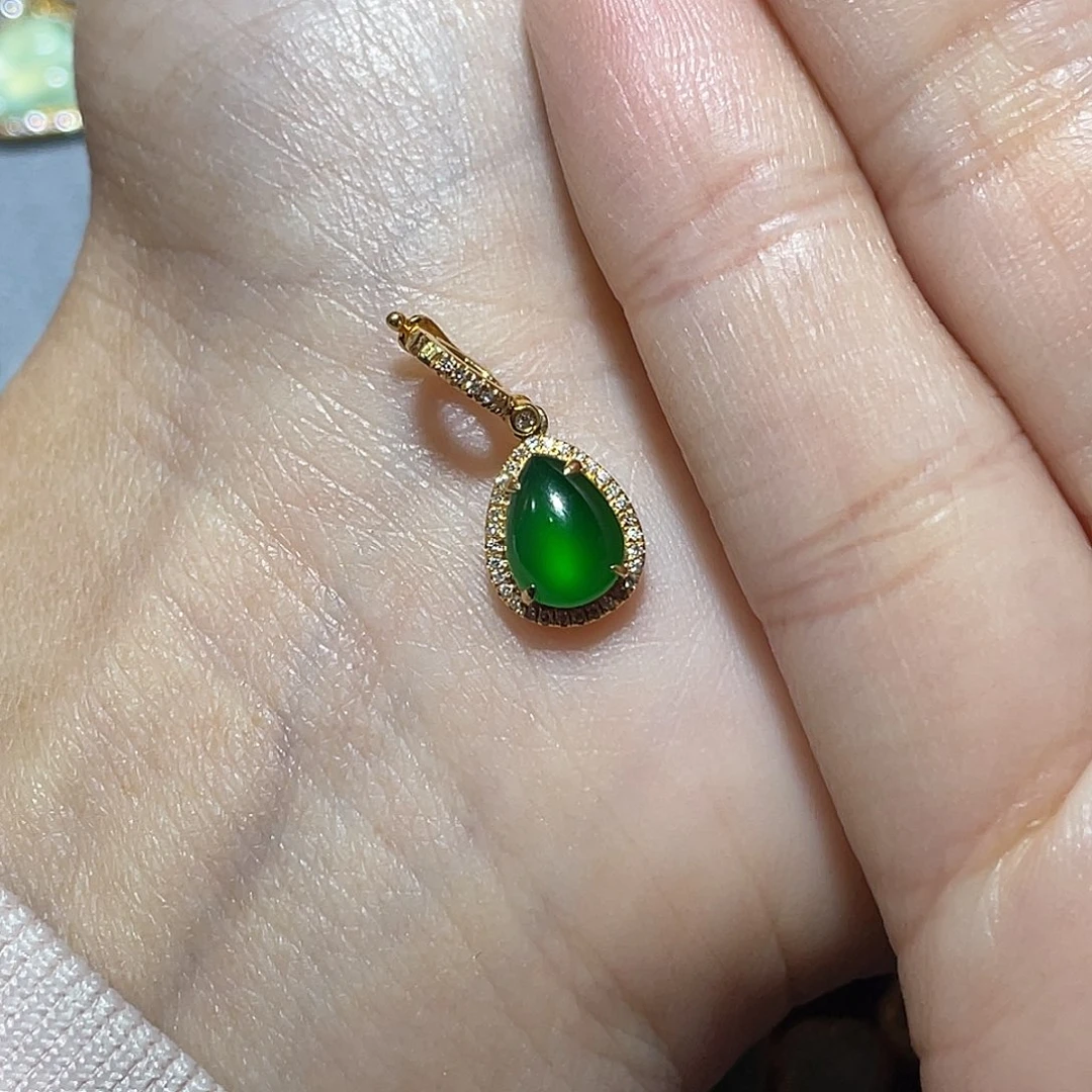 吊坠(不含链)18K金镶嵌翡翠