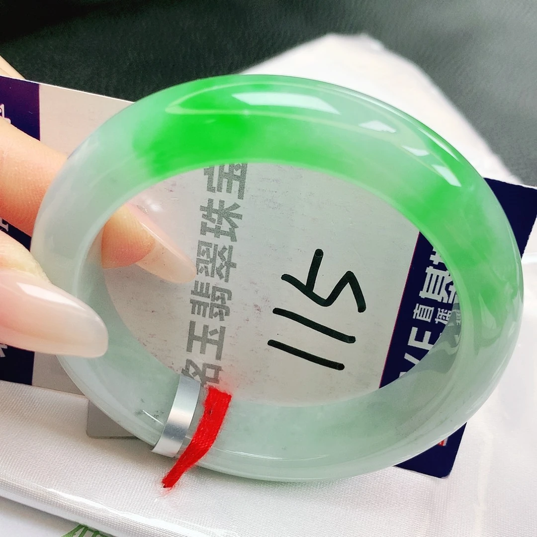翡翠未镶嵌手镯缅甸天然a货翡翠手镯