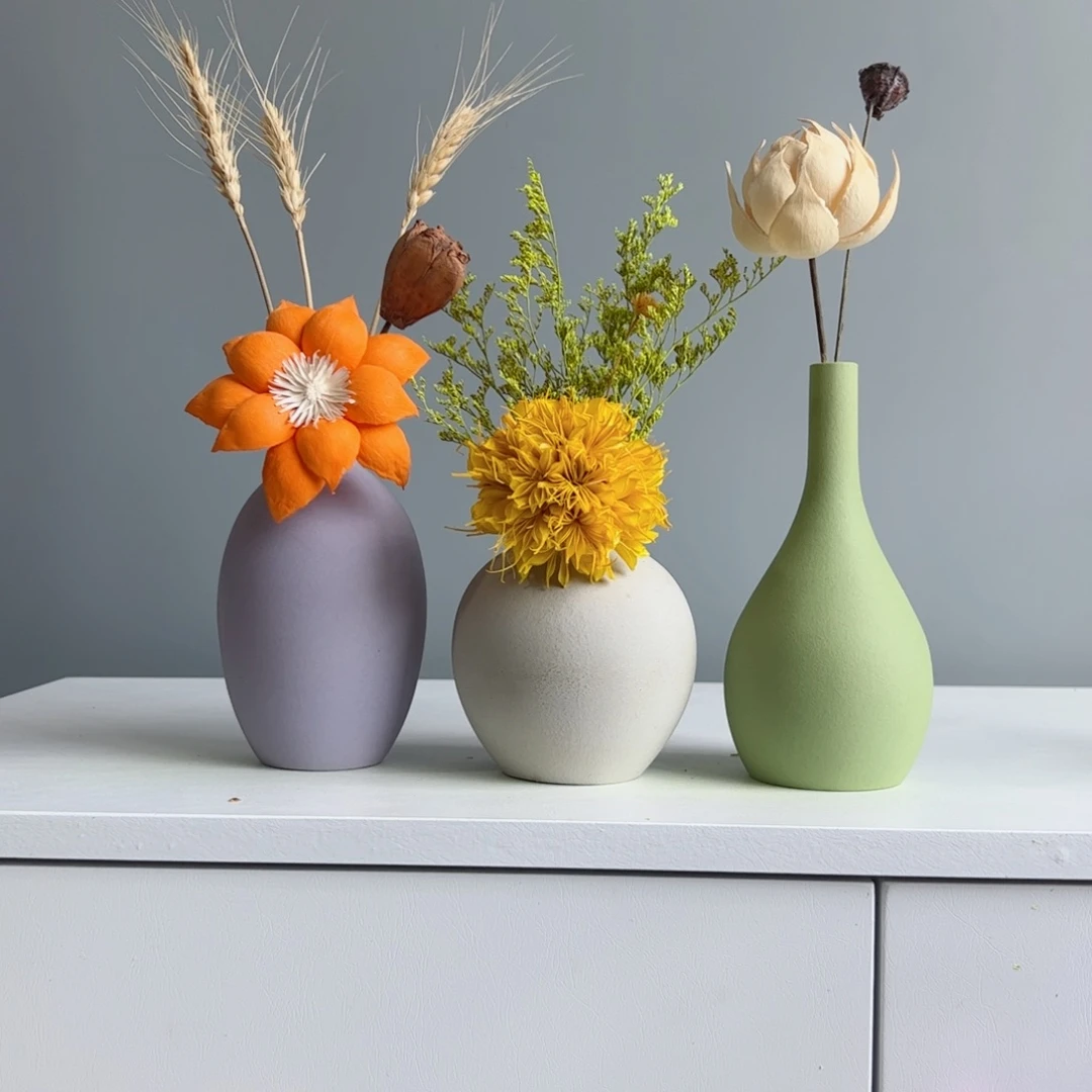 摆件陶瓷小花瓶摆件含花总高约20-30cm