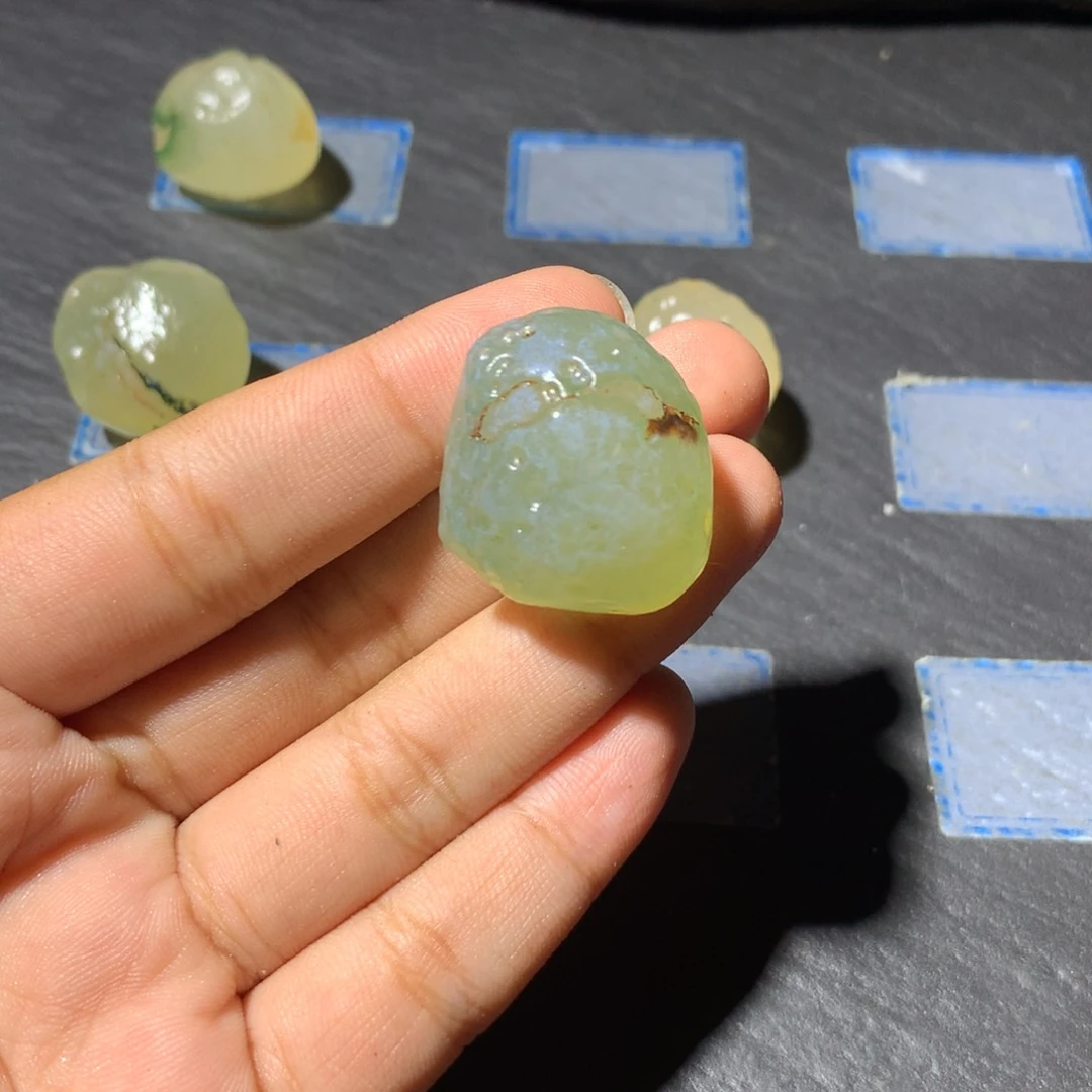 玛瑙/玉髓原石未镶嵌