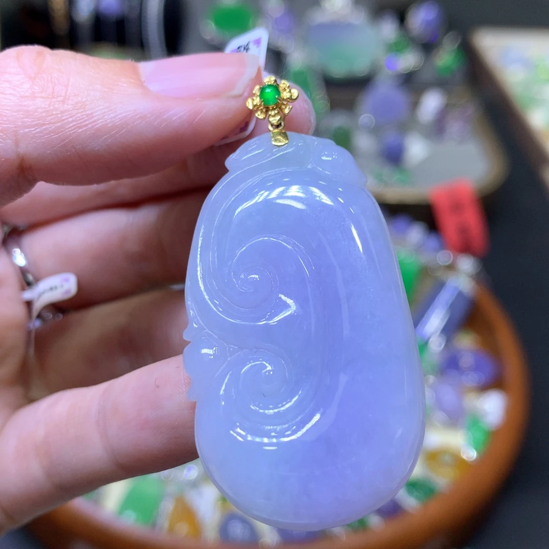 【闪购商品】翡翠颈饰18K金镶嵌翡翠吊坠项链