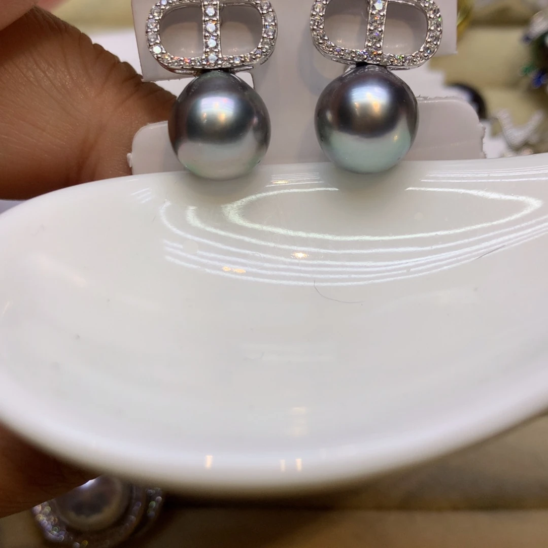 银S925镶嵌耳饰海水珍珠