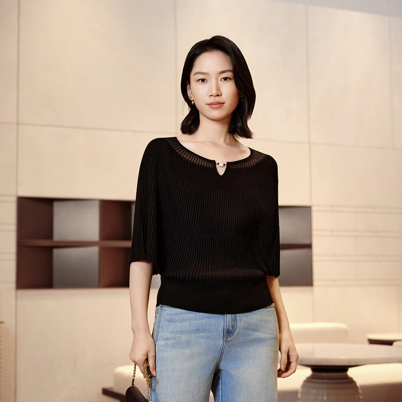 EP雅莹高端系列 肌理感圆领上衣收腰短袖针织衫2025春装新款9508A