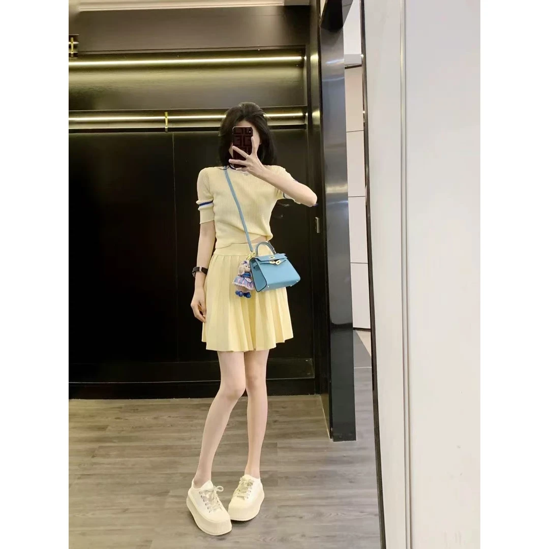 套装女夏款小个子搭配一整套减龄时尚休闲学院风针织百褶裙两件套
