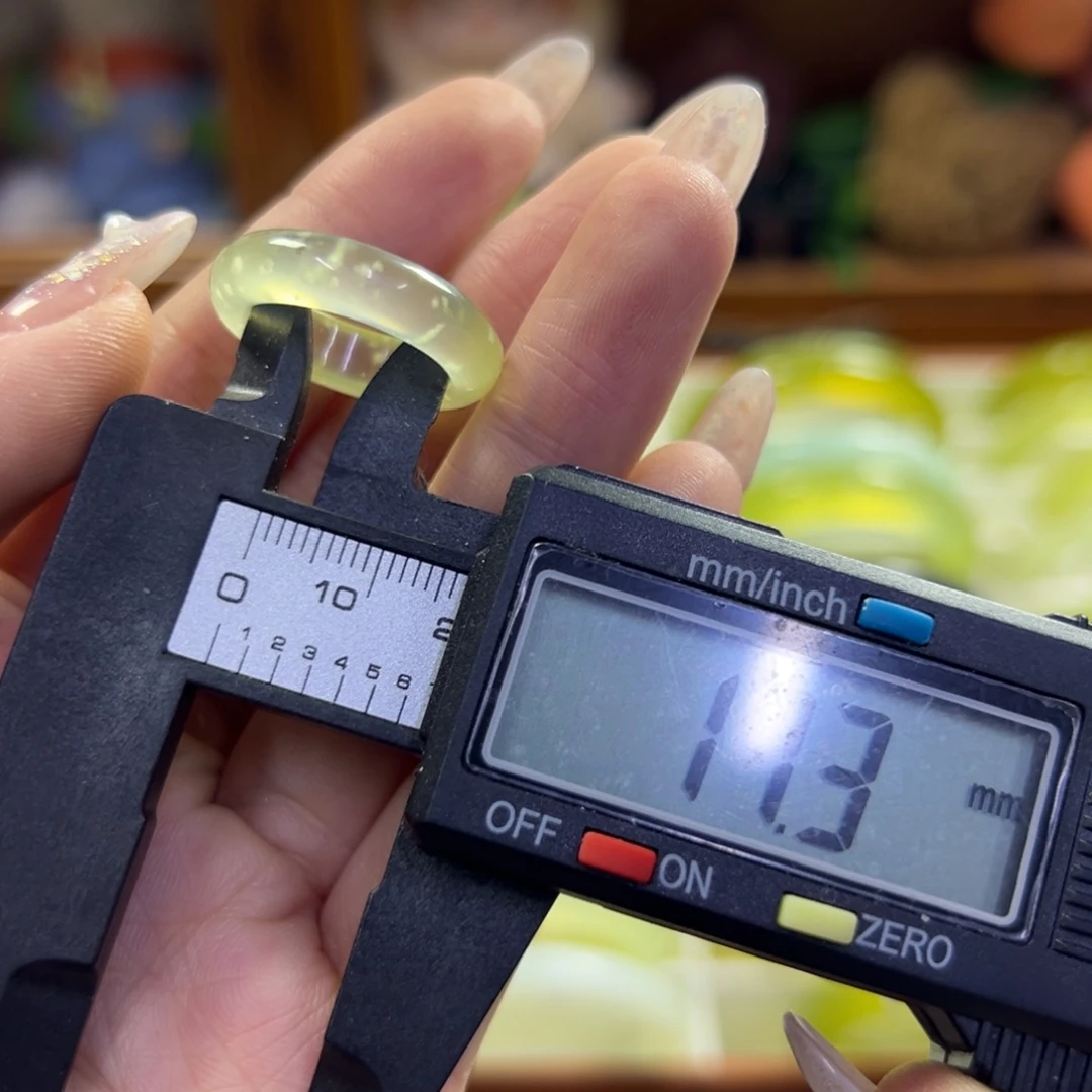 蛇纹石玉未镶嵌手镯20