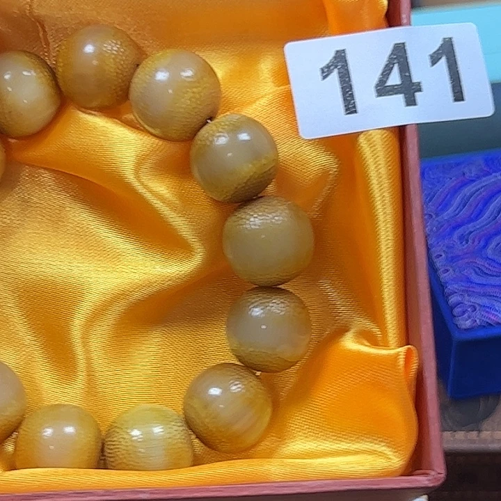 用***3大果紫檀（缅甸花梨）141