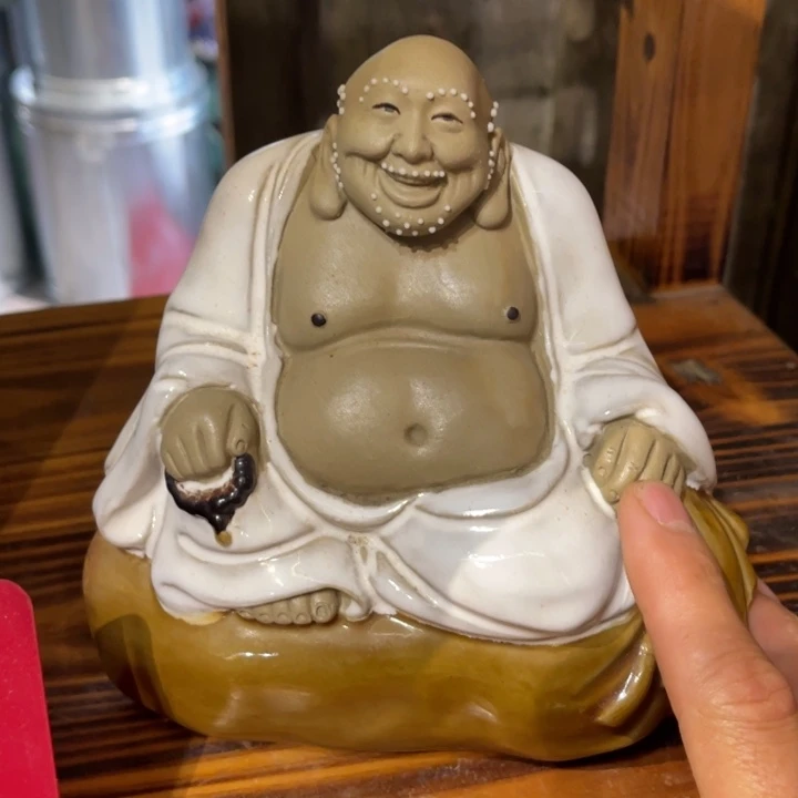 石湾公仔衬托盆景