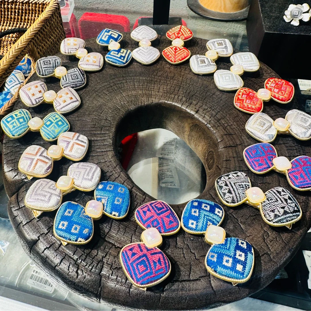 谭湘光 | 广西非遗壮锦DIY发饰饰品