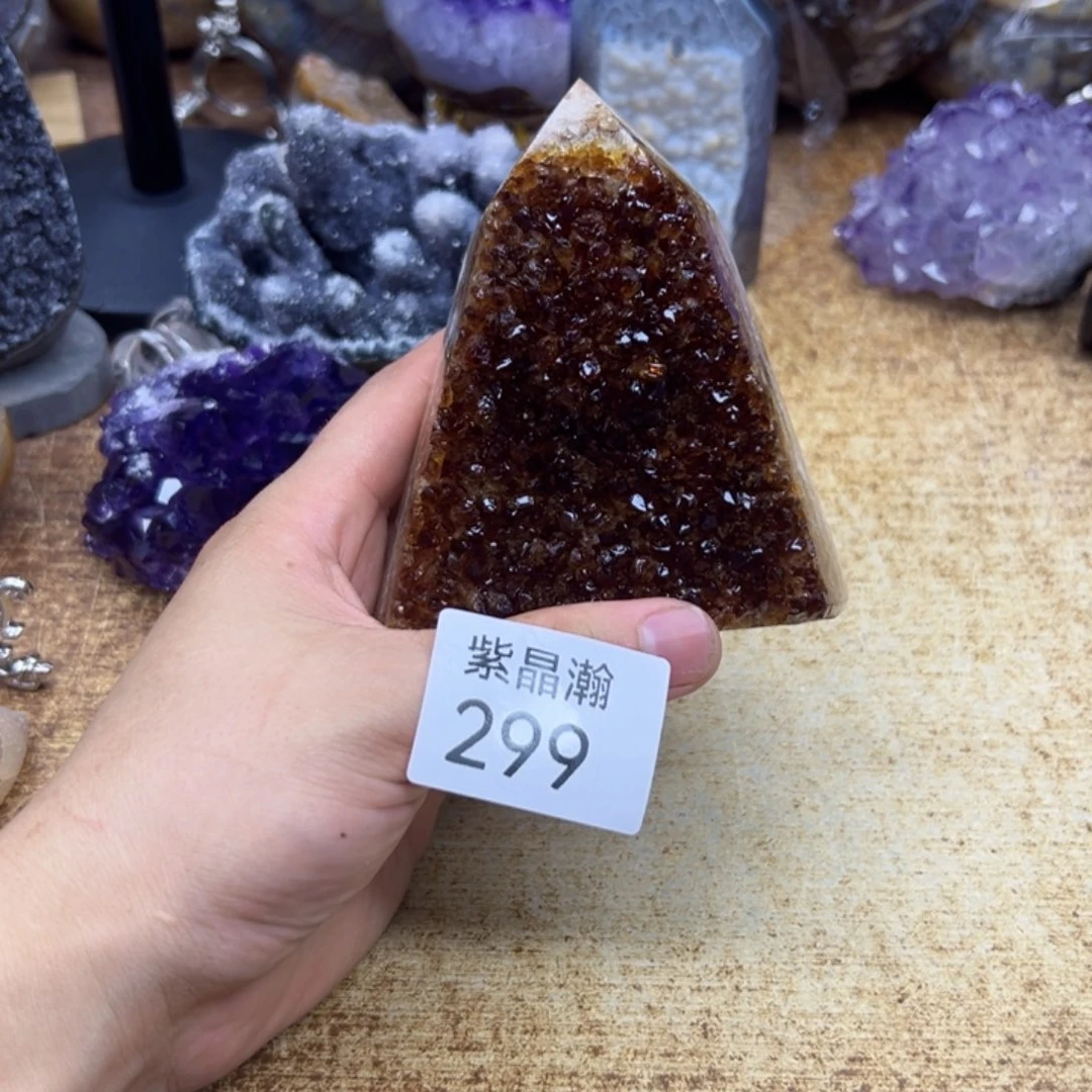 未镶嵌水晶大型摆件（非配饰）