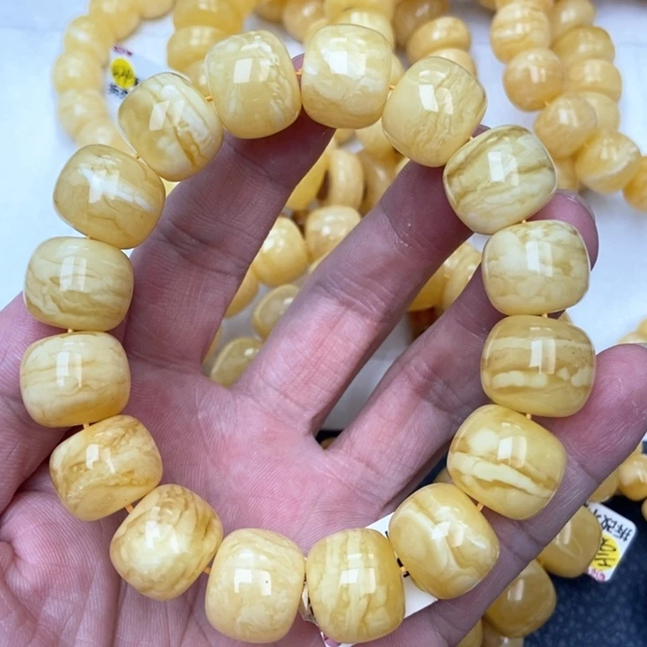 琥珀未镶嵌珠宝奇石19