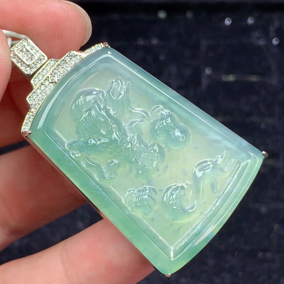 【闪购商品】翡翠未镶嵌颈饰翡翠