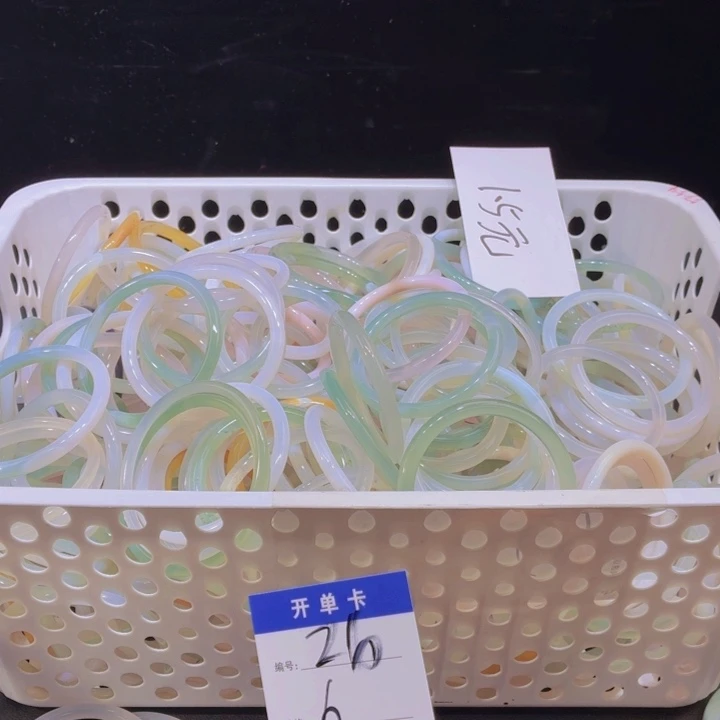 执***春玛瑙/玉髓未镶嵌手镯26