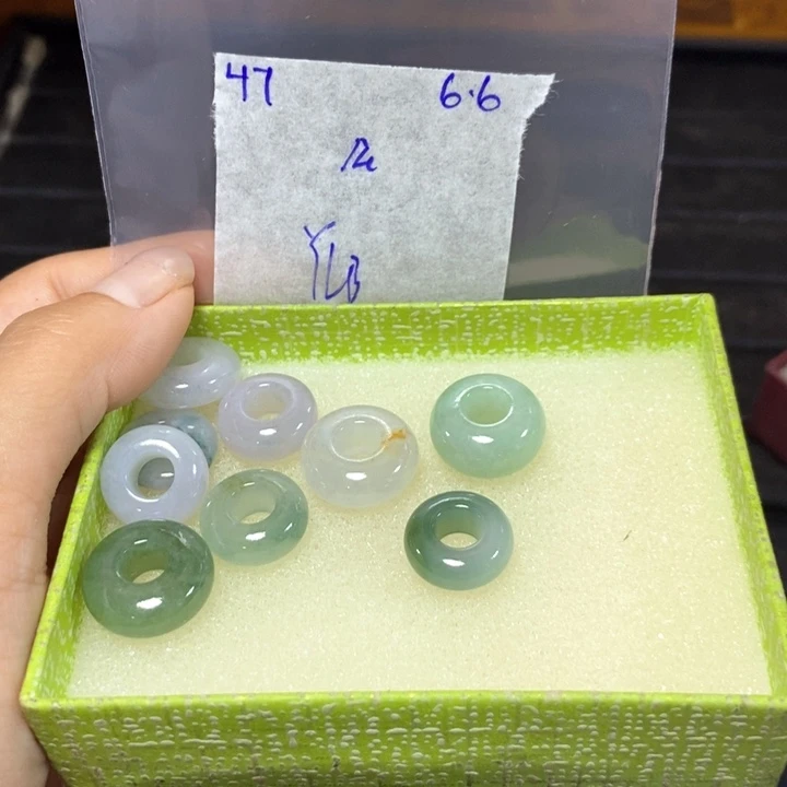 定制翡翠未镶嵌不退