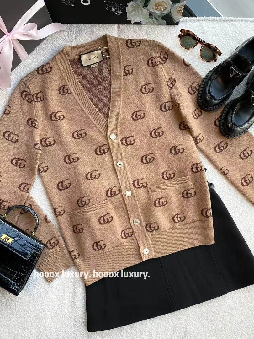 99新 GUCCI/古驰 cc998 羊绒 老花满印开衫 xs码