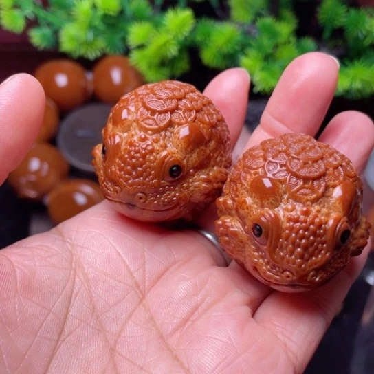 【闪购商品】手串/手链橄榄核37左右金币金蝉手球