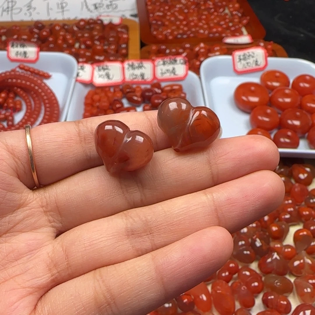南红玛瑙未镶嵌挂件微瑕不退换