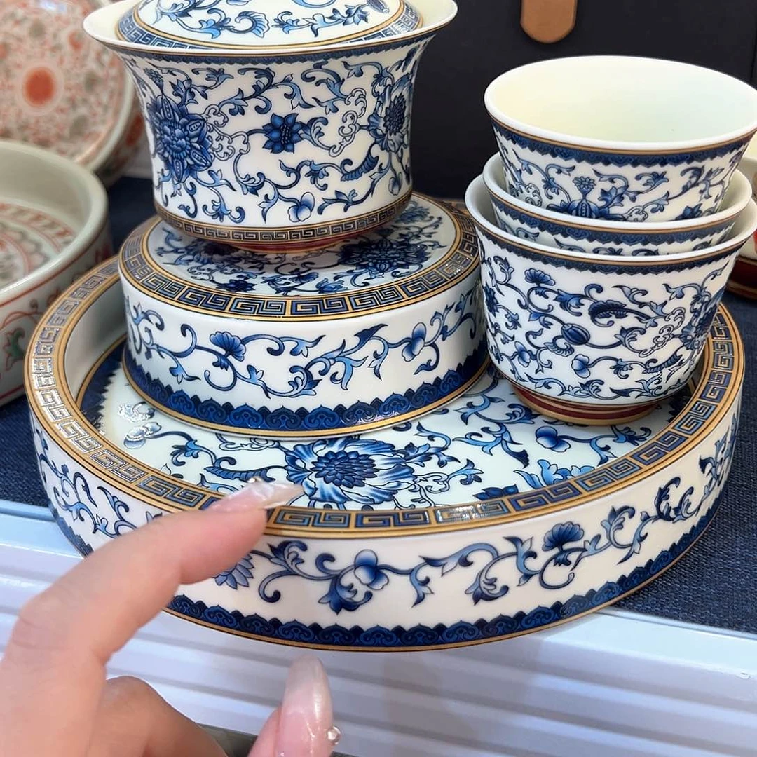 *****盖碗很漂亮，我很喜欢