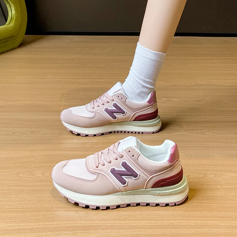 品牌断码春季透气网面鞋休闲情侣鞋运动软底跑步鞋时尚阿甘女鞋