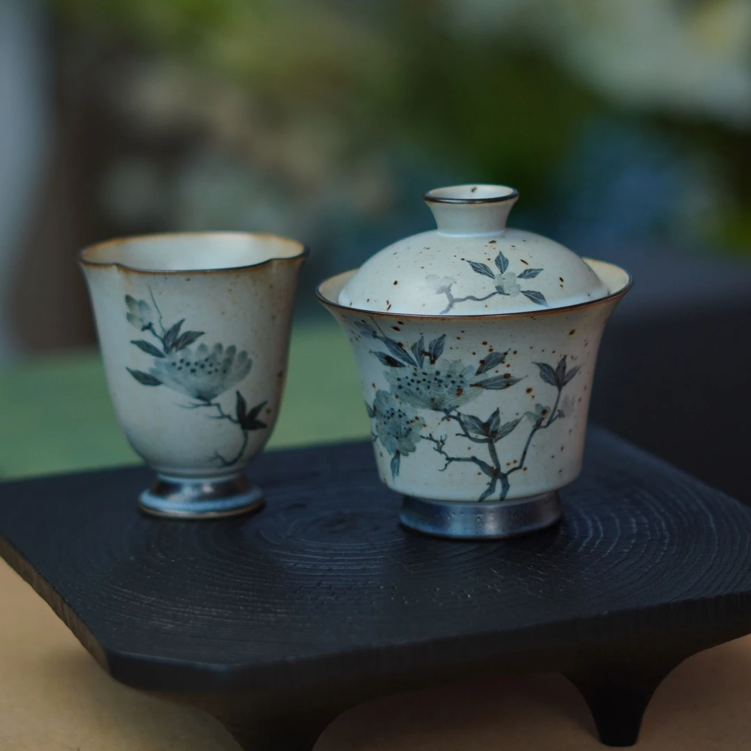仿古铁点-马蹄二才盖碗茶壶花口闻香主人杯-釉下手绘芍药d1