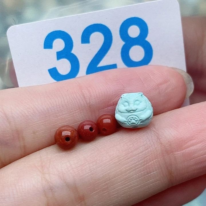 南红玛瑙未镶嵌珠宝奇石