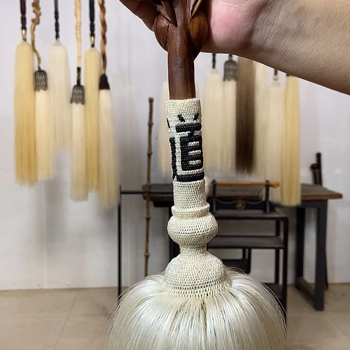 纯手工制作马尾拂尘