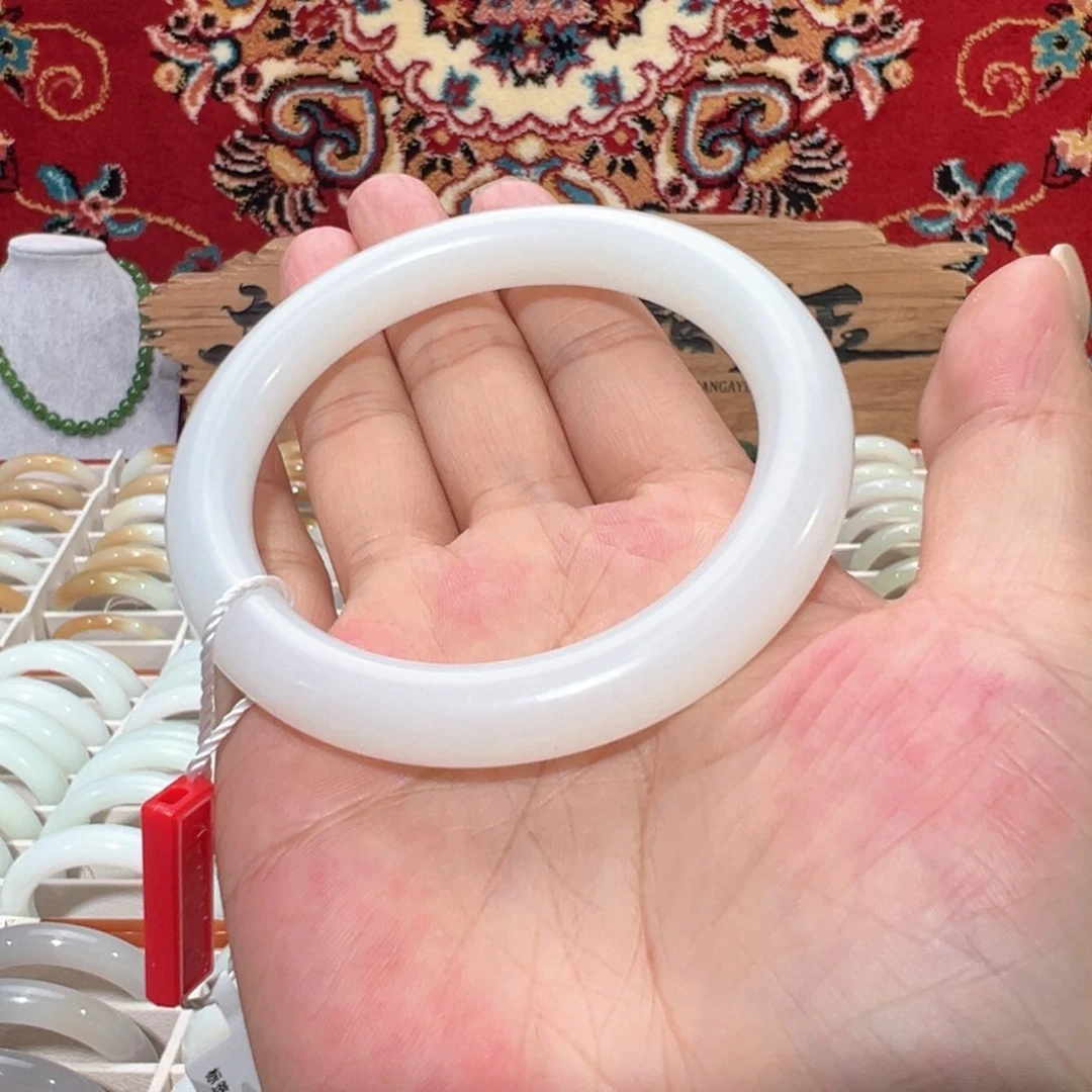 未镶嵌手镯和田玉58白月光和田玉美人条