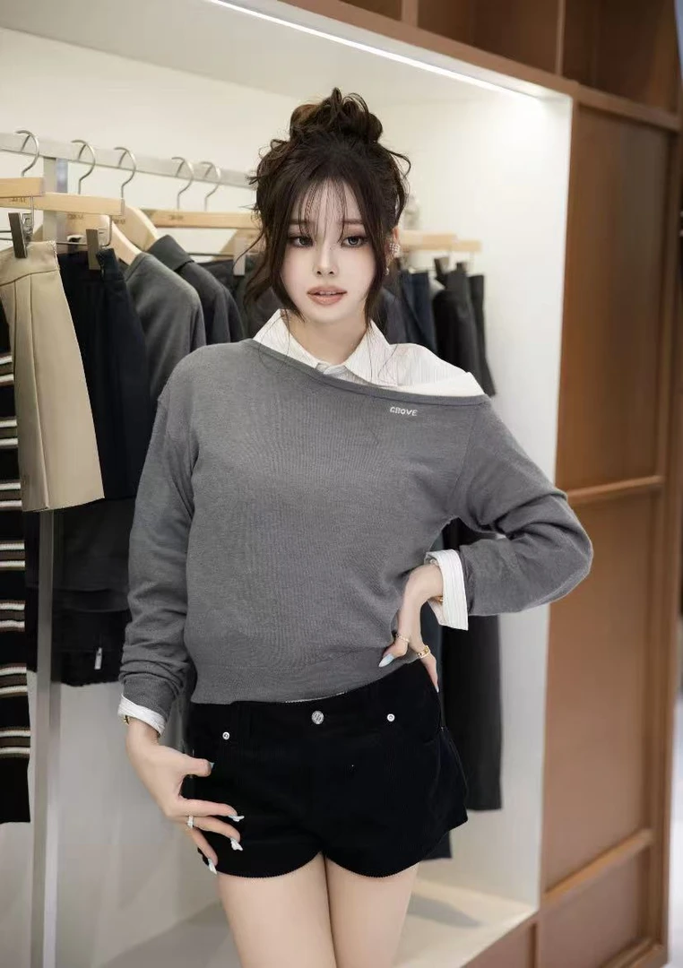 GXW2025SS 针织假两件拼接不规则斜肩长袖T恤