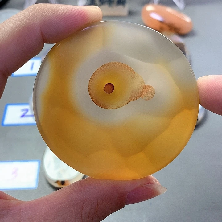 未镶嵌颈饰玛瑙/玉髓