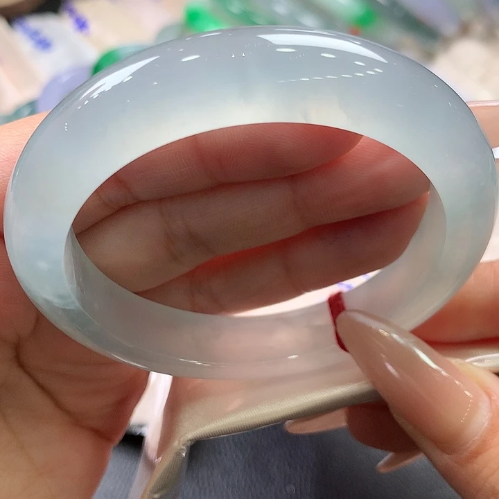 翡翠未镶嵌手镯（贵妃镯）5758正